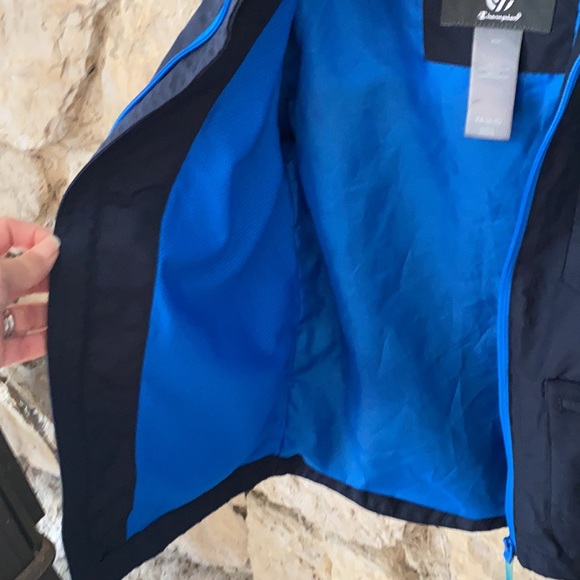 Champion Kid’s Raincoat/Windbreaker - Picture 7 of 8